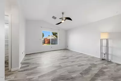 10432 W Reade Avenue, Glendale, AZ 85307 - Photo 21