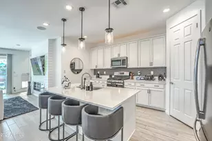 7727 W Agora Ln, Phoenix, AZ 85043 - Photo 7