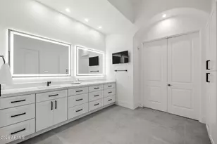 7100 E Berneil Dr, Paradise Valley, AZ 85253 - Photo 29