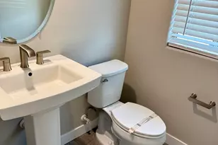 1099 S Peden Dr, Chandler, AZ 85286 - Photo 7