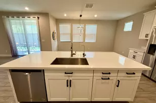 1099 S Peden Dr, Chandler, AZ 85286 - Photo 11