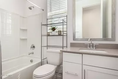 130 E Elmwood Place E, Chandler, AZ 85249 - Photo 27