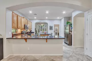 12562 W Miner Trail, Peoria, AZ 85383 - Photo 23