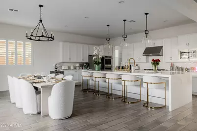 17210 W Gracemont Street, Surprise, AZ 85388 - Photo 7