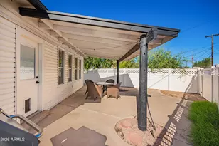 1721 S Shafer Dr, Tempe, AZ 85281 - Photo 31