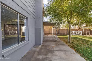 5204 W Garden Dr, Glendale, AZ 85304 - Photo 23