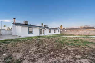 8217 West Campbell Ave, Phoenix, AZ 85033 - Photo 39