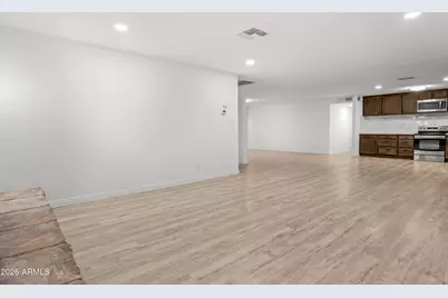 8217 W Campbell Avenue, Phoenix, AZ 85033 - Photo 11