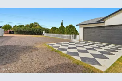 26027 S Valencia Avenue, Queen Creek, AZ 85142 - Photo 7