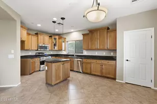 13820 W Cheery Lynn Rd, Avondale, AZ 85392 - Photo 5