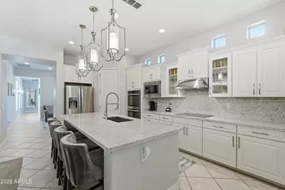 938 E Parkview Drive, Gilbert, AZ 85295 - Photo 15