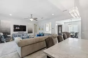 938 E Parkview Dr, Gilbert, AZ 85295 - Photo 13