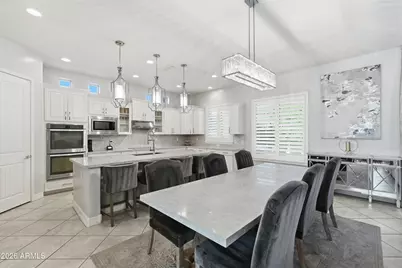 938 E Parkview Drive, Gilbert, AZ 85295 - Photo 19