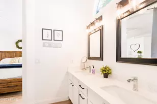 26434 N 43rd Pl, Phoenix, AZ 85050 - Photo 27