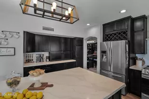 1519 W Devon Dr, Gilbert, AZ 85233 - Photo 7