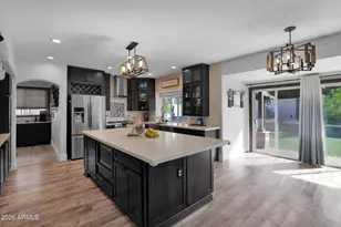 1519 W Devon Dr, Gilbert, AZ 85233 - Photo 5