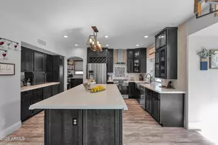 1519 W Devon Dr, Gilbert, AZ 85233 - Photo 9