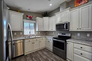 650 N Hawes Rd, Mesa, AZ 85207 - Photo 19