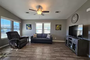 650 N Hawes Rd, Mesa, AZ 85207 - Photo 17