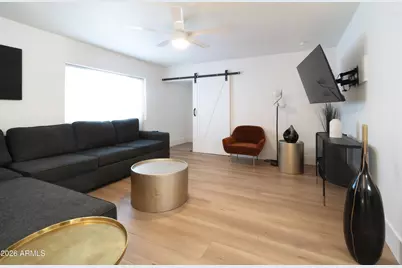 4451 E Earll Drive, Phoenix, AZ 85018 - Photo 11