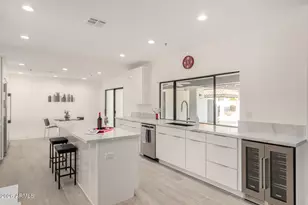 10662 E Carol Ave, Scottsdale, AZ 85258 - Photo 11