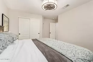 350 W Vinedo Ln, Tempe, AZ 85284 - Photo 29