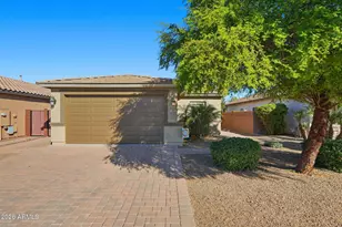 460 W Honey Locust Ave, Queen Creek, AZ 85140 - Photo 5