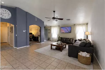 10814 W Flanagan Street, Avondale, AZ 85323 - Photo 7