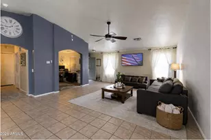 10814 W Flanagan St, Avondale, AZ 85323 - Photo 7