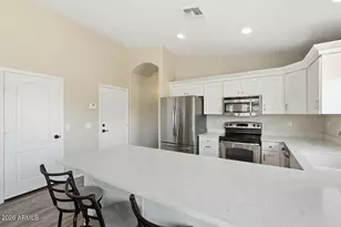 2829 E Park View Ln, Phoenix, AZ 85024 - Photo 3