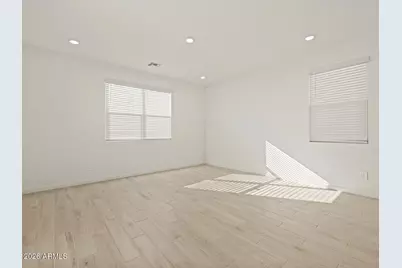 32927 N Claret Court, San Tan Valley, AZ 85143 - Photo 17