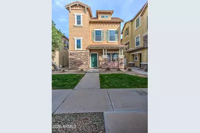 916 W Aspen Way, Gilbert, AZ 85233 - Photo 1