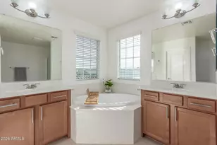 10162 E Theorem Dr, Mesa, AZ 85212 - Photo 17