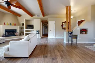 463 N Mountain View Rd, Apache Junction, AZ 85119 - Photo 5