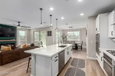 17282 W Dahlia Drive, Surprise, AZ 85388 - Photo 23