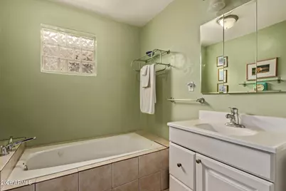 4413 N 19th Place, Phoenix, AZ 85016 - Photo 9