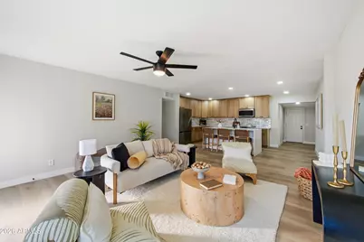 2324 E Heatherbrae Drive, Phoenix, AZ 85016 - Photo 3