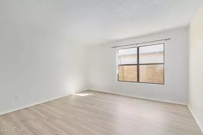 8714 W Amelia Avenue, Phoenix, AZ 85037 - Photo 11