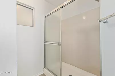 8714 W Amelia Avenue, Phoenix, AZ 85037 - Photo 15