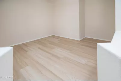 45633 W Mountain View Road, Maricopa, AZ 85139 - Photo 9