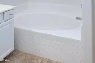 45633 W Mountain View Rd, Maricopa, AZ 85139 - Photo 43