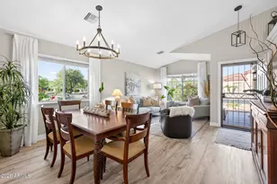 11673 W Lakeview Ct, Surprise, AZ 85378 - Photo 7