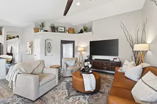 11673 W Lakeview Ct, Surprise, AZ 85378 - Photo 19