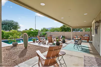 11673 W Lakeview Court, Surprise, AZ 85378 - Photo 41