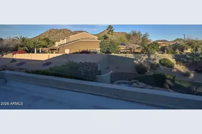 2747 W Via Bona Fortuna Drive, Phoenix, AZ 85086 - Photo 45