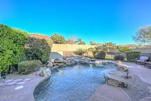 2747 W Via Bona Fortuna Dr, Phoenix, AZ 85086 - Photo 17