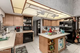 6955 W Calavar Rd, Peoria, AZ 85381 - Photo 15