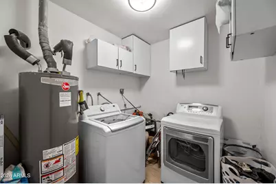 3007 N 81st Avenue, Phoenix, AZ 85033 - Photo 23