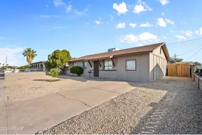 3007 N 81st Avenue, Phoenix, AZ 85033 - Photo 1