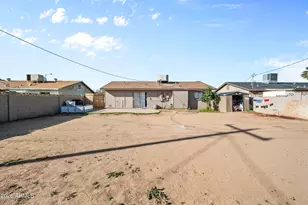 3007 N 81st Ave, Phoenix, AZ 85033 - Photo 25